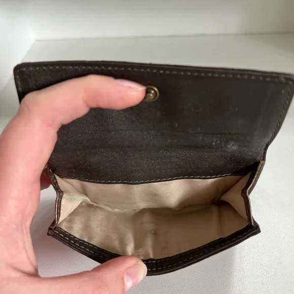 SOLD!❌ - Coach Brown Signature Buckle Flap Compact Wallet - Picture 9 of 9